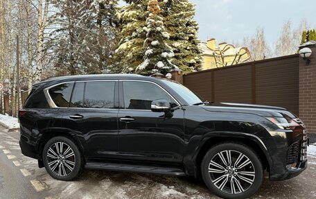Lexus LX, 2022 год, 15 600 000 рублей, 2 фотография
