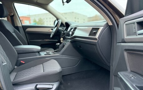 Volkswagen Teramont I, 2019 год, 3 350 000 рублей, 21 фотография