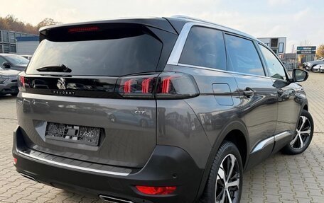 Peugeot 5008 II, 2021 год, 2 570 000 рублей, 3 фотография