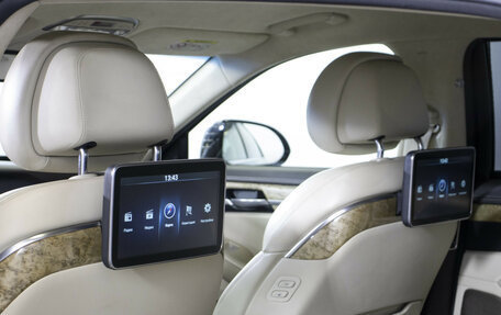 Genesis G90 I рестайлинг, 2017 год, 1 795 000 рублей, 17 фотография