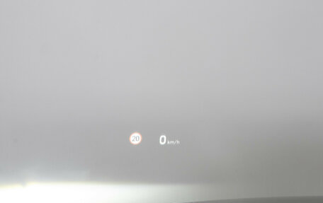 Genesis G90 I рестайлинг, 2017 год, 1 795 000 рублей, 26 фотография