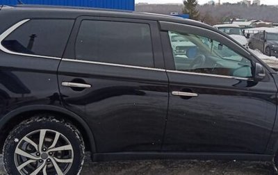 Mitsubishi Outlander III рестайлинг 3, 2014 год, 1 550 000 рублей, 1 фотография