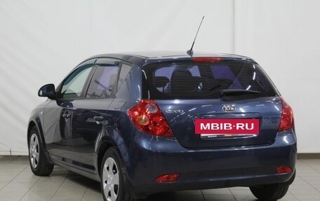 KIA cee'd I рестайлинг, 2008 год, 610 000 рублей, 4 фотография