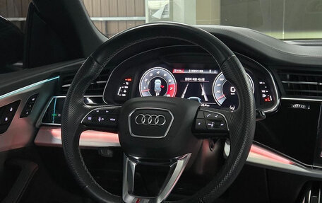 Audi Q8 I, 2021 год, 5 990 000 рублей, 15 фотография