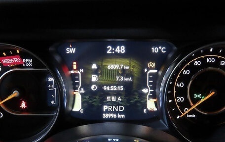 Jeep Wrangler, 2021 год, 4 230 000 рублей, 9 фотография