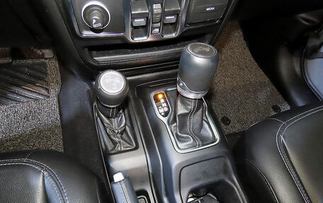 Jeep Wrangler, 2021 год, 4 230 000 рублей, 12 фотография