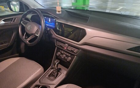 Volkswagen Taos, 2021 год, 2 250 000 рублей, 18 фотография