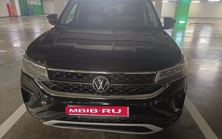 Volkswagen Taos, 2021 год, 2 250 000 рублей, 22 фотография