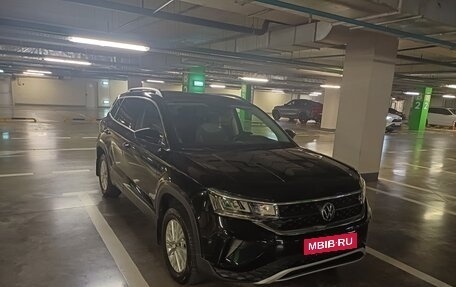 Volkswagen Taos, 2021 год, 2 250 000 рублей, 29 фотография