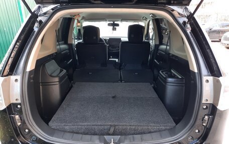 Mitsubishi Outlander III рестайлинг 3, 2014 год, 1 550 000 рублей, 16 фотография