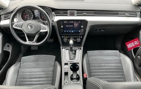 Volkswagen Passat B8 рестайлинг, 2021 год, 2 595 000 рублей, 6 фотография