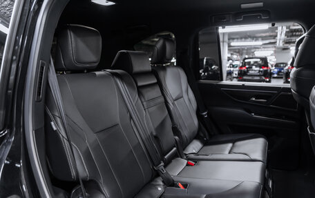 Lexus LX, 2022 год, 14 700 000 рублей, 20 фотография