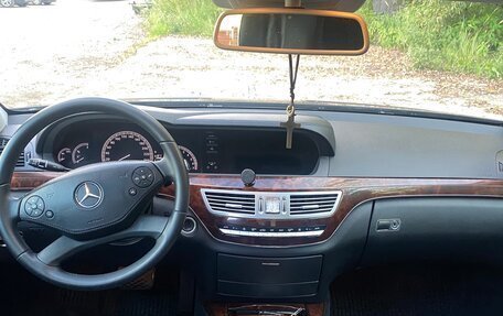 Mercedes-Benz S-Класс, 2009 год, 1 800 000 рублей, 6 фотография