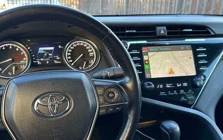 Toyota Camry, 2019 год, 2 850 000 рублей, 6 фотография