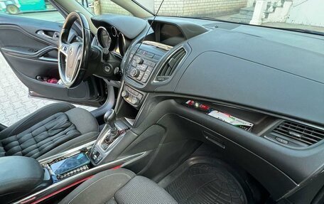 Opel Zafira C рестайлинг, 2012 год, 1 000 000 рублей, 10 фотография