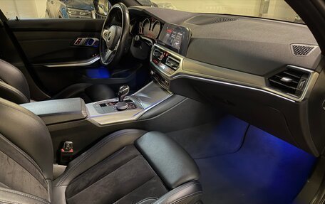 BMW 3 серия, 2019 год, 2 900 000 рублей, 10 фотография