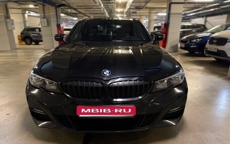 BMW 3 серия, 2019 год, 2 900 000 рублей, 2 фотография