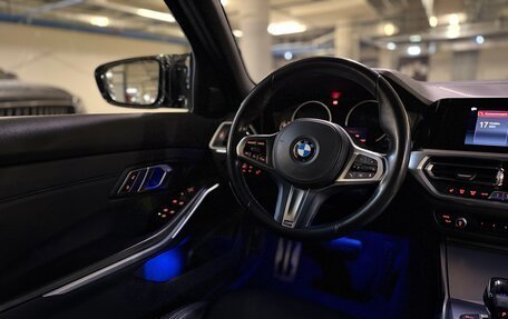 BMW 3 серия, 2019 год, 2 900 000 рублей, 13 фотография