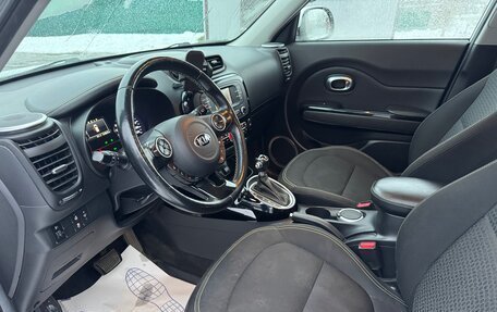 KIA Soul II рестайлинг, 2015 год, 1 250 000 рублей, 7 фотография