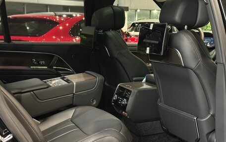 Land Rover Range Rover IV рестайлинг, 2025 год, 30 300 000 рублей, 15 фотография