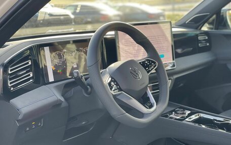 Volkswagen Tiguan, 2025 год, 4 825 000 рублей, 10 фотография