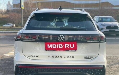 Volkswagen Tiguan, 2025 год, 4 825 000 рублей, 6 фотография