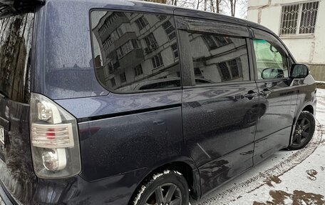 Toyota Voxy II, 2008 год, 1 400 000 рублей, 2 фотография