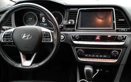 Hyundai Sonata VII, 2019 год, 1 100 000 рублей, 10 фотография