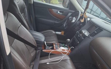 Infiniti QX70, 2016 год, 2 000 000 рублей, 4 фотография