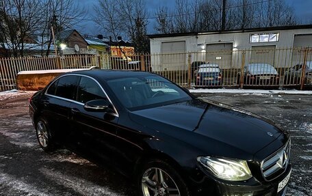 Mercedes-Benz E-Класс, 2018 год, 3 700 000 рублей, 4 фотография