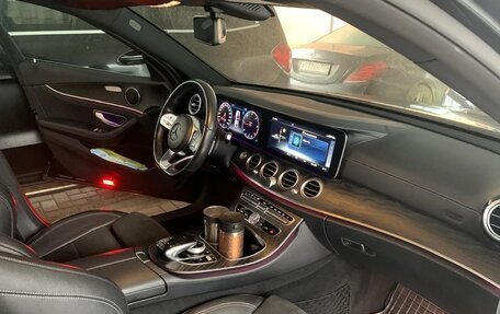 Mercedes-Benz E-Класс, 2018 год, 3 700 000 рублей, 13 фотография