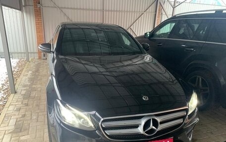 Mercedes-Benz E-Класс, 2018 год, 3 700 000 рублей, 14 фотография