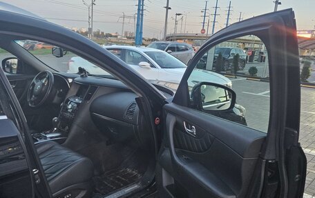 Infiniti FX II, 2008 год, 1 700 000 рублей, 11 фотография