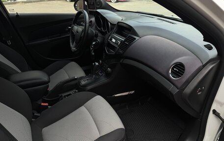 Chevrolet Cruze II, 2012 год, 850 000 рублей, 8 фотография