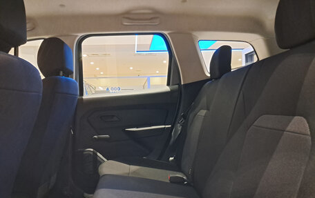 Renault Duster, 2022 год, 2 185 000 рублей, 15 фотография