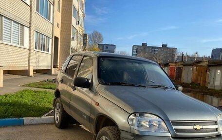 Chevrolet Niva I рестайлинг, 2006 год, 255 000 рублей, 1 фотография