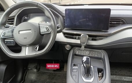 Haval F7 I, 2022 год, 2 400 000 рублей, 15 фотография