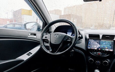Hyundai Solaris II рестайлинг, 2014 год, 940 000 рублей, 10 фотография