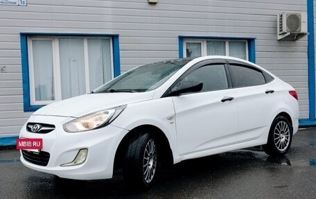 Hyundai Solaris II рестайлинг, 2014 год, 940 000 рублей, 3 фотография