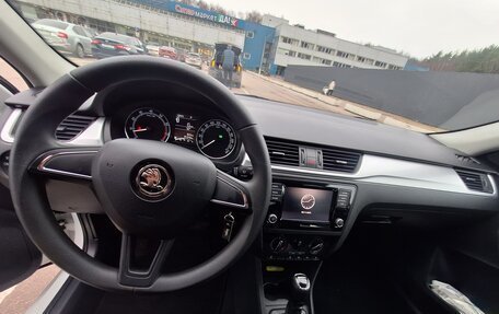 Skoda Rapid I, 2018 год, 1 400 000 рублей, 7 фотография