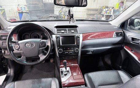 Toyota Camry, 2012 год, 1 650 000 рублей, 11 фотография