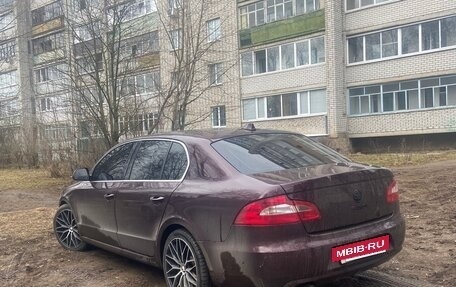 Skoda Superb III рестайлинг, 2009 год, 990 000 рублей, 12 фотография