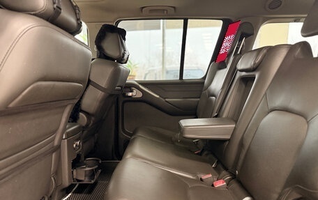 Nissan Pathfinder, 2007 год, 1 050 000 рублей, 21 фотография