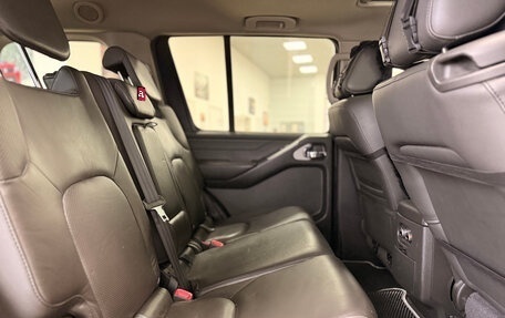 Nissan Pathfinder, 2007 год, 1 050 000 рублей, 22 фотография