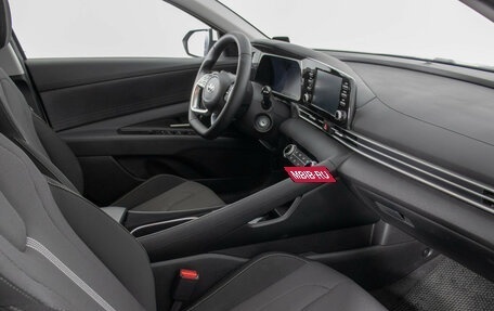 Hyundai Elantra, 2023 год, 2 200 000 рублей, 9 фотография