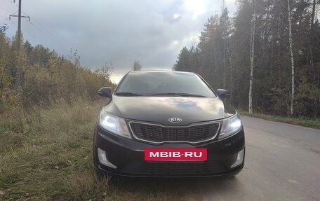 KIA Rio III рестайлинг, 2014 год, 1 100 000 рублей, 2 фотография