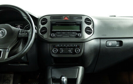 Volkswagen Tiguan I, 2011 год, 949 777 рублей, 14 фотография