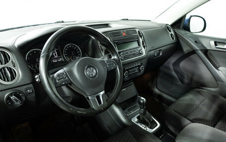 Volkswagen Tiguan I, 2011 год, 949 777 рублей, 11 фотография