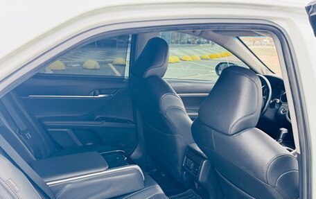 Toyota Camry, 2018 год, 2 600 000 рублей, 13 фотография