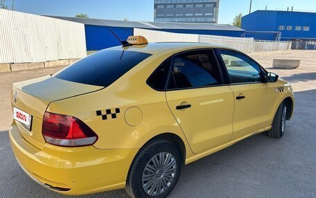 Volkswagen Polo VI (EU Market), 2019 год, 675 000 рублей, 3 фотография
